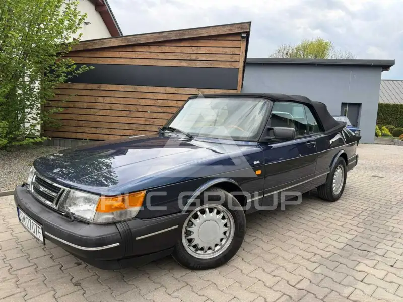 1990 SAAB 900