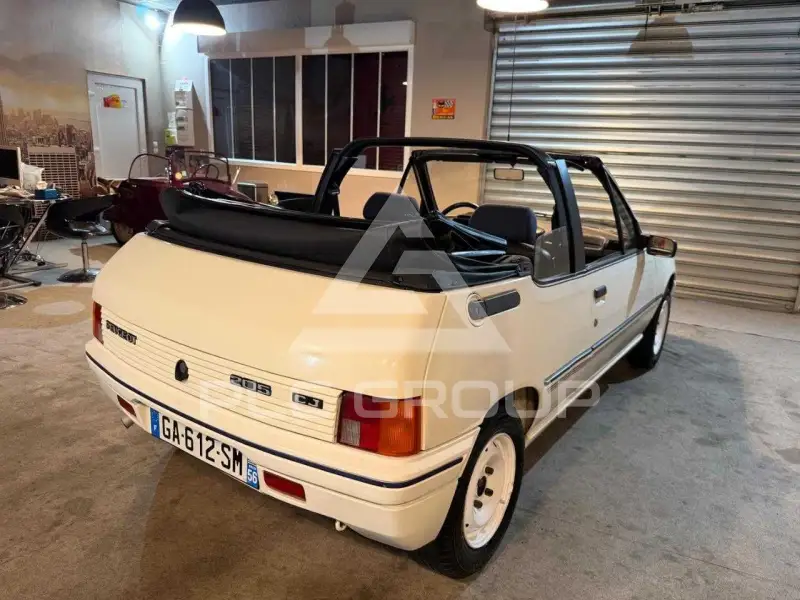 1990 Peugeot 205