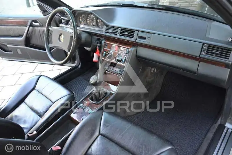 1990 Mercedes Benz E 300
