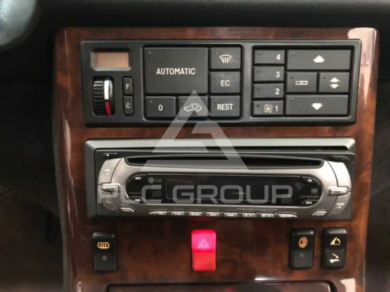 1990 Mercedes Benz E 300