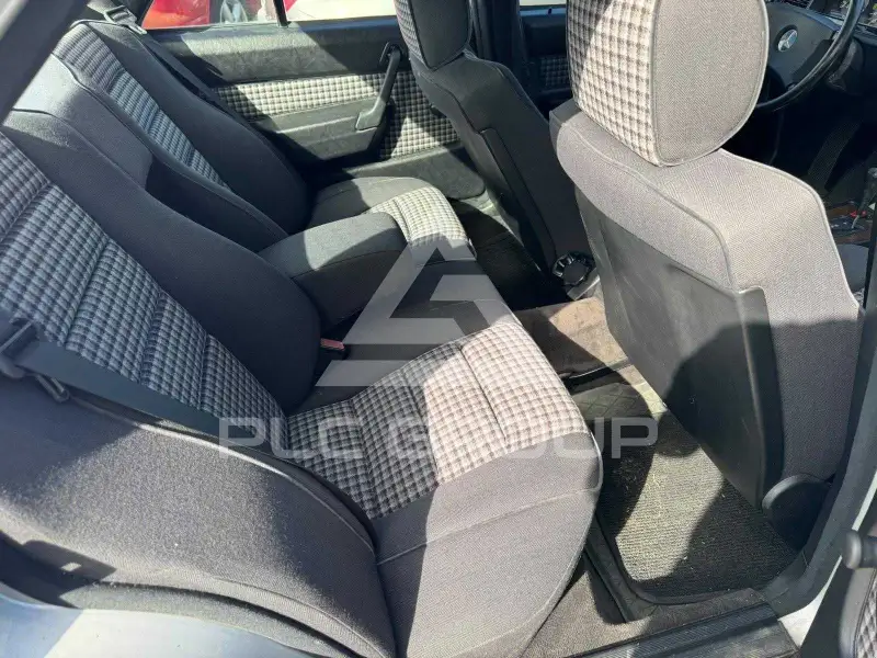 1990 Mercedes Benz 190