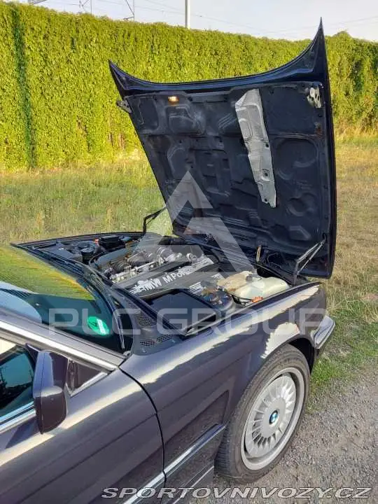 1991 BMW M5