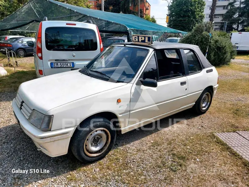 1991 Peugeot 205