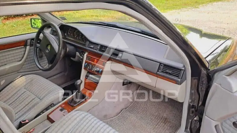 1991 Mercedes Benz 230