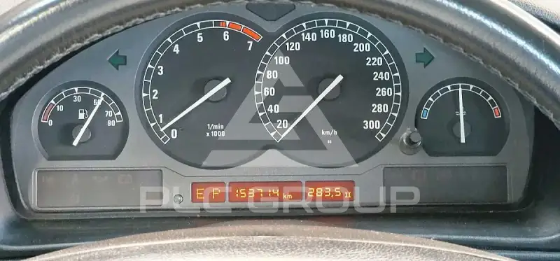 1992 BMW 218