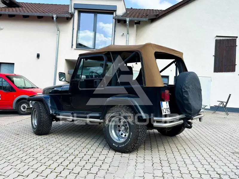 1992 Jeep WRANGLER