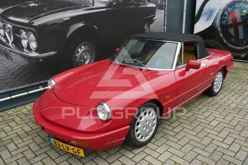 1992 Alfa Romeo Spider