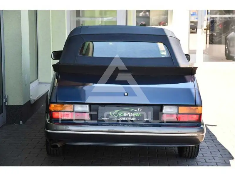 1992 SAAB 900