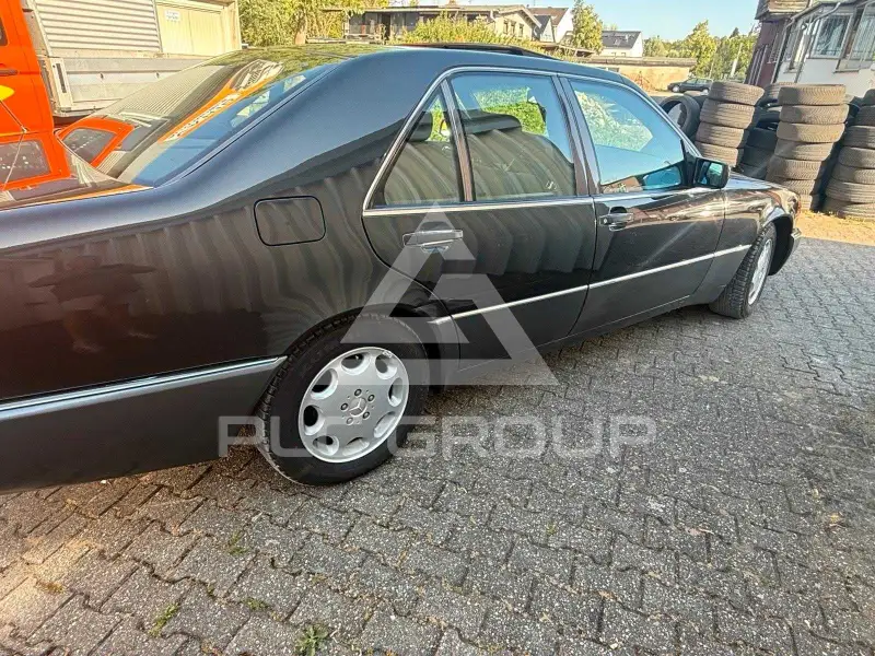 1992 Mercedes Benz E 300