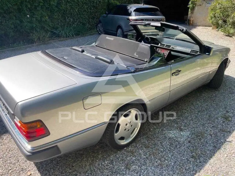 1992 Mercedes Benz E 300