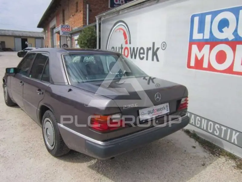 1992 Mercedes Benz 230