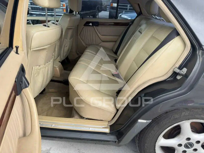 1992 Mercedes Benz 420