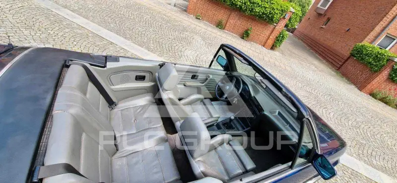 1993 BMW 330