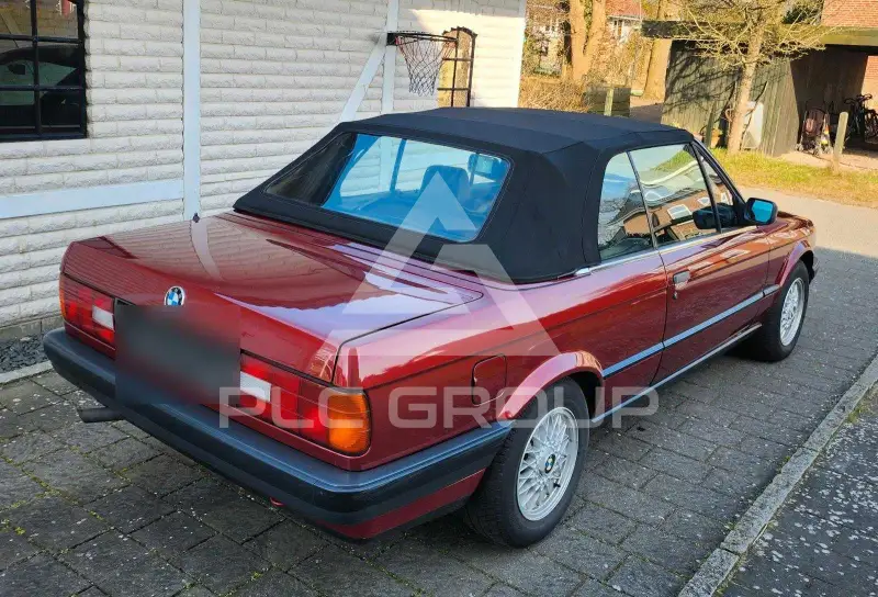 1993 BMW 330