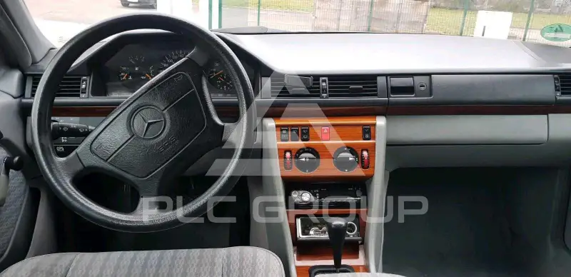 1993 Mercedes Benz E-Class