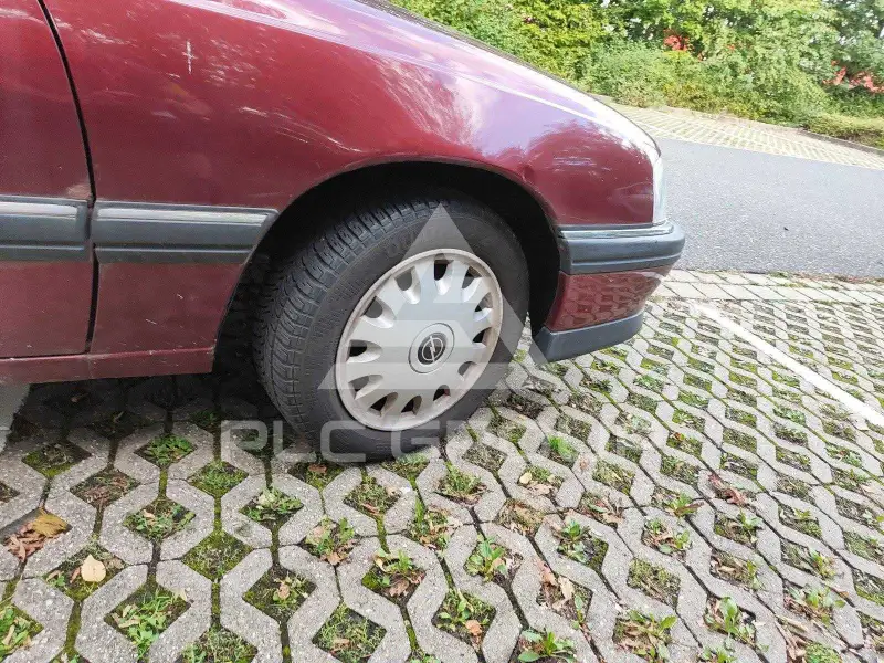 1993 Opel Omega