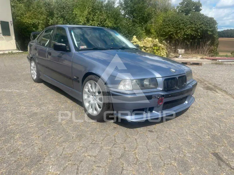 1995 BMW 330