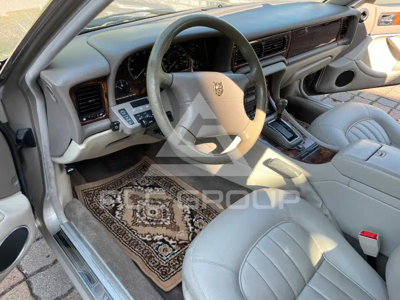 1995 Jaguar XJ