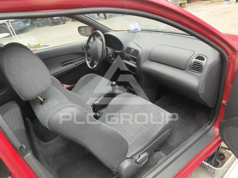 1995 Mazda 323