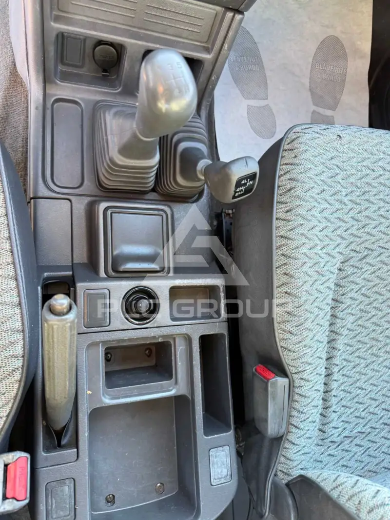 1996 Mitsubishi PAJARO