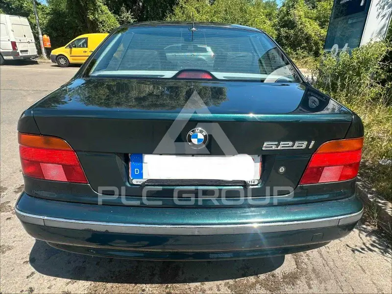 1996 BMW 523