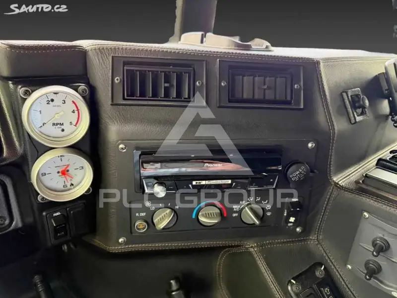 1996 Hummer H1