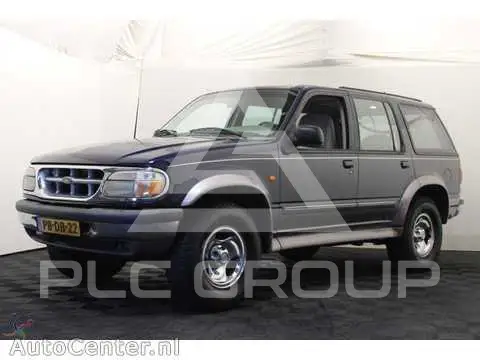 1996 Ford EXPLORER