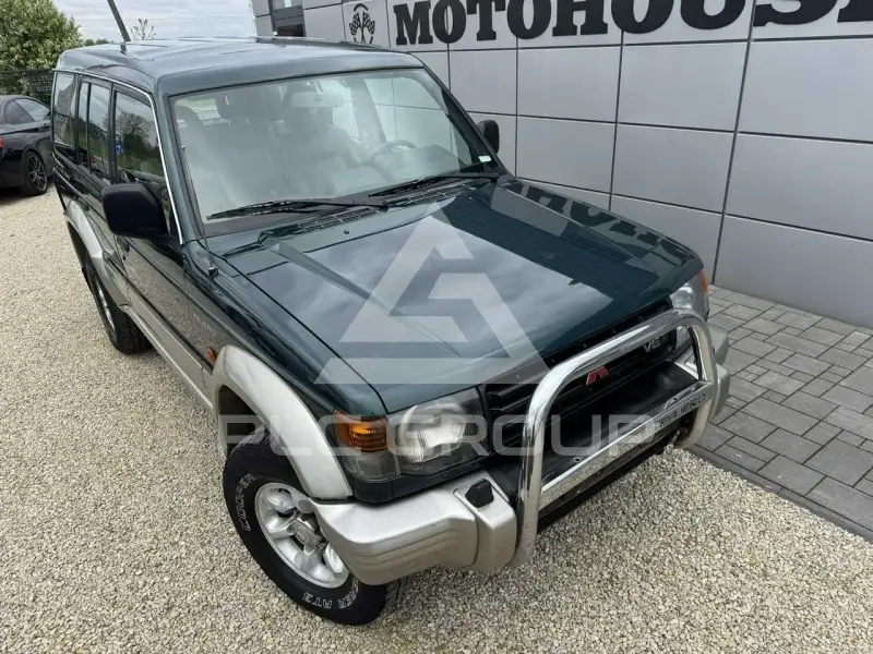 1997 Mitsubishi PAJARO