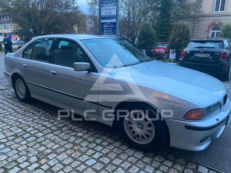 1997 BMW 523