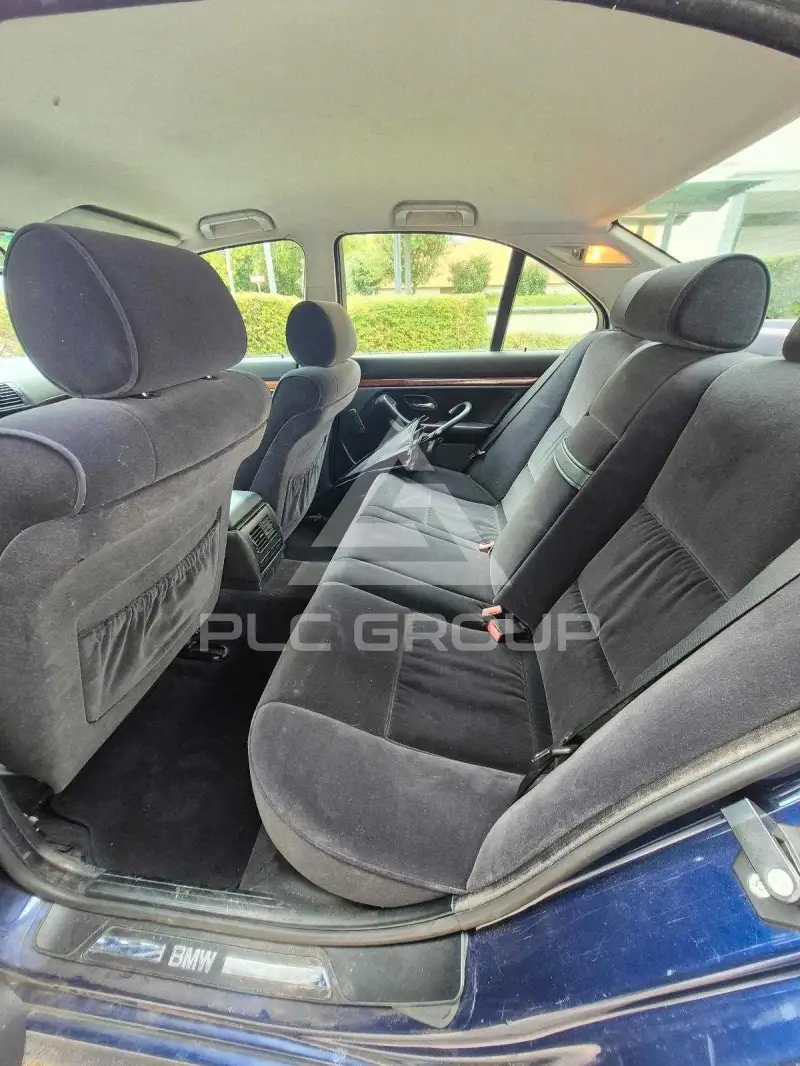 1997 BMW 523