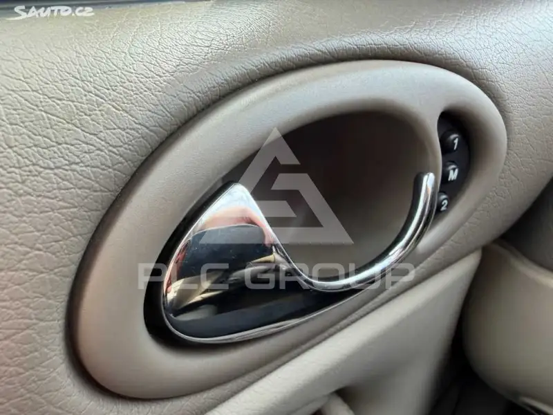 1997 Jaguar XK8