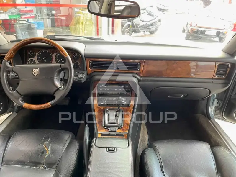 1997 Jaguar XJ