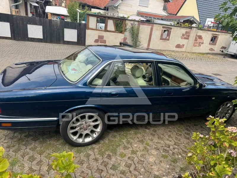 1997 Jaguar XJ