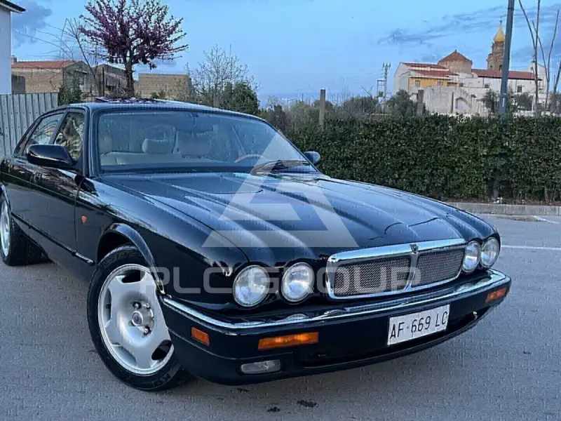 1997 Jaguar XJ