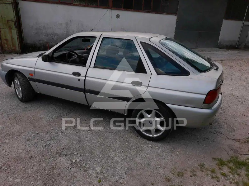 1997 Ford ESCORT