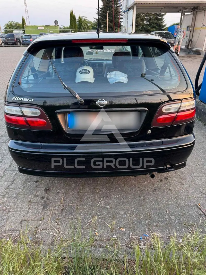 1998 Nissan ALMERA