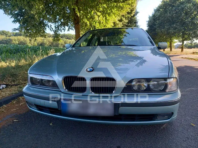 1998 BMW 523