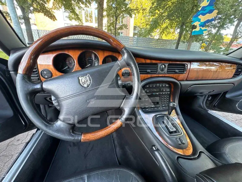 1998 Jaguar XJ
