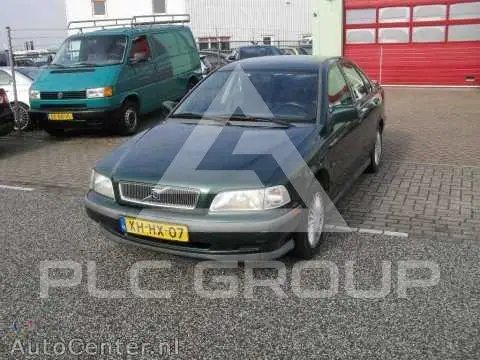 1998 Volvo S40