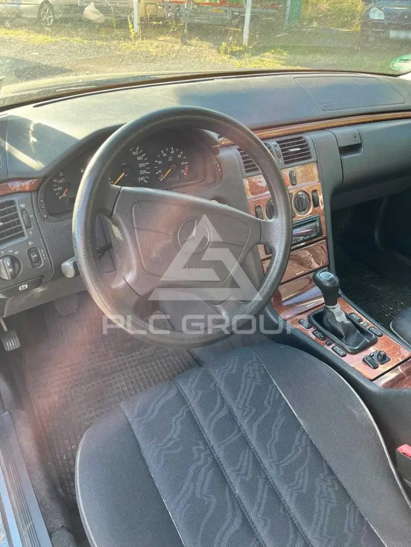 1998 Mercedes Benz E-Class