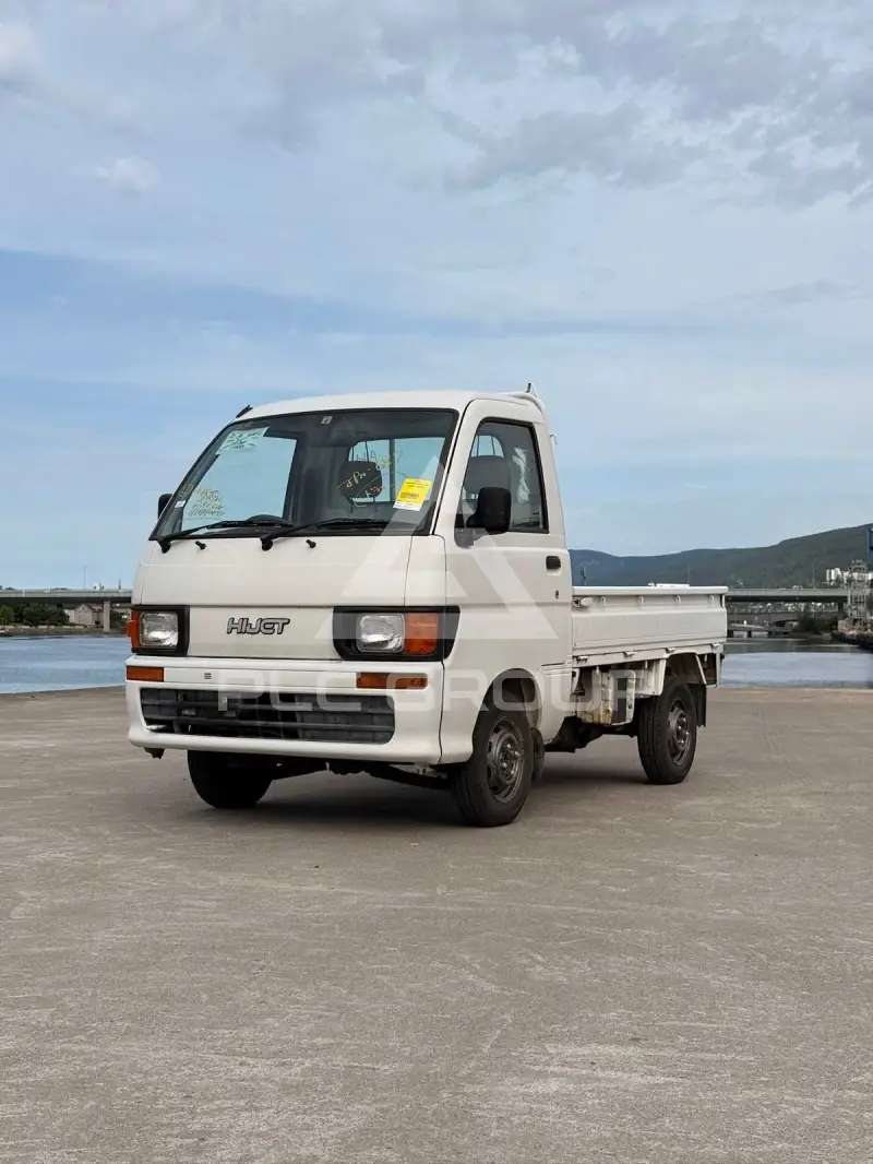 1998 Daihatsu Atrai