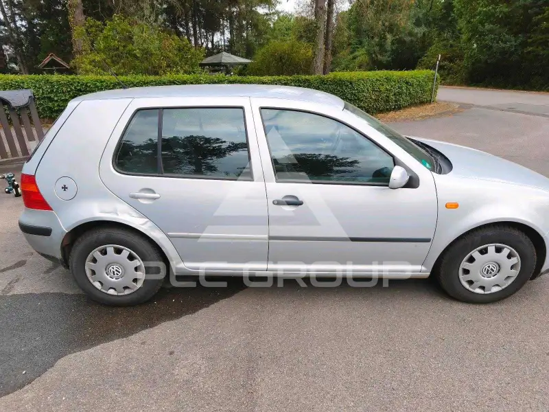 1998 Volkswagen GOLF