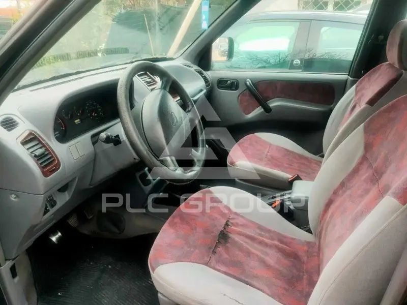 1999 Nissan Terrano