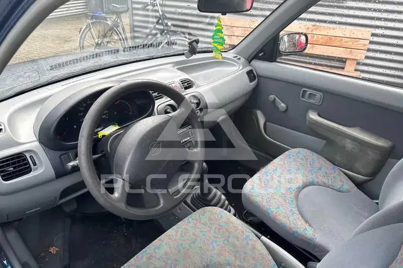 1999 Nissan MICRA