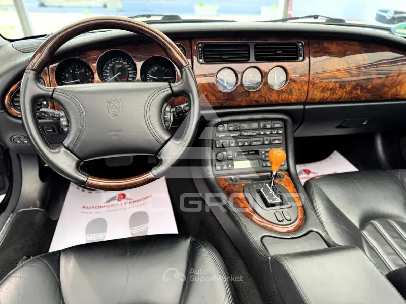 1999 Jaguar XK