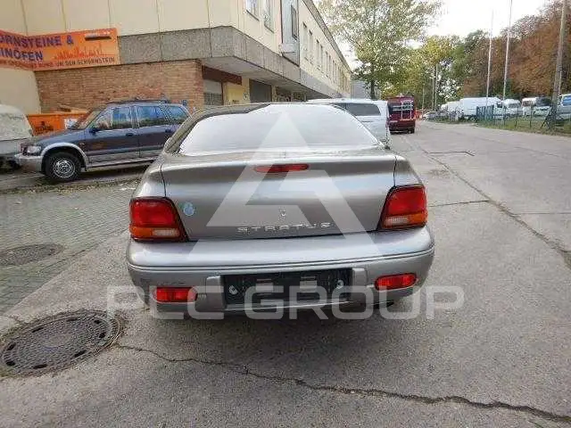 1999 Chrysler Stratus