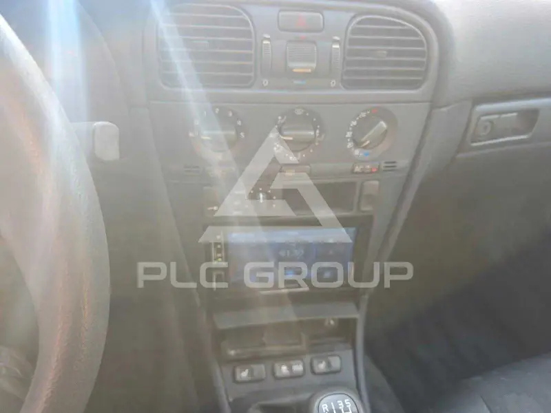 1999 Volvo S40