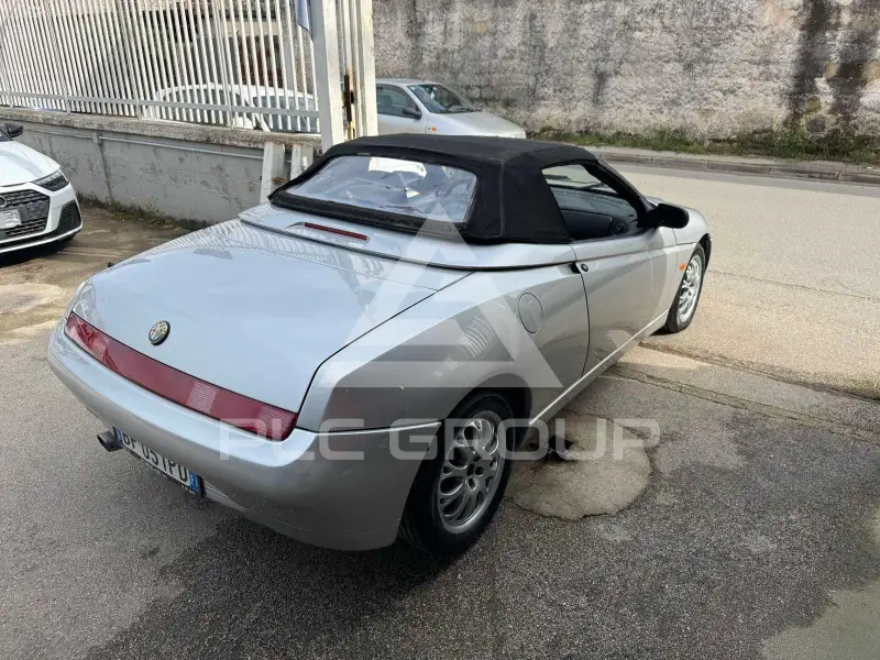 1999 Alfa Romeo GTV