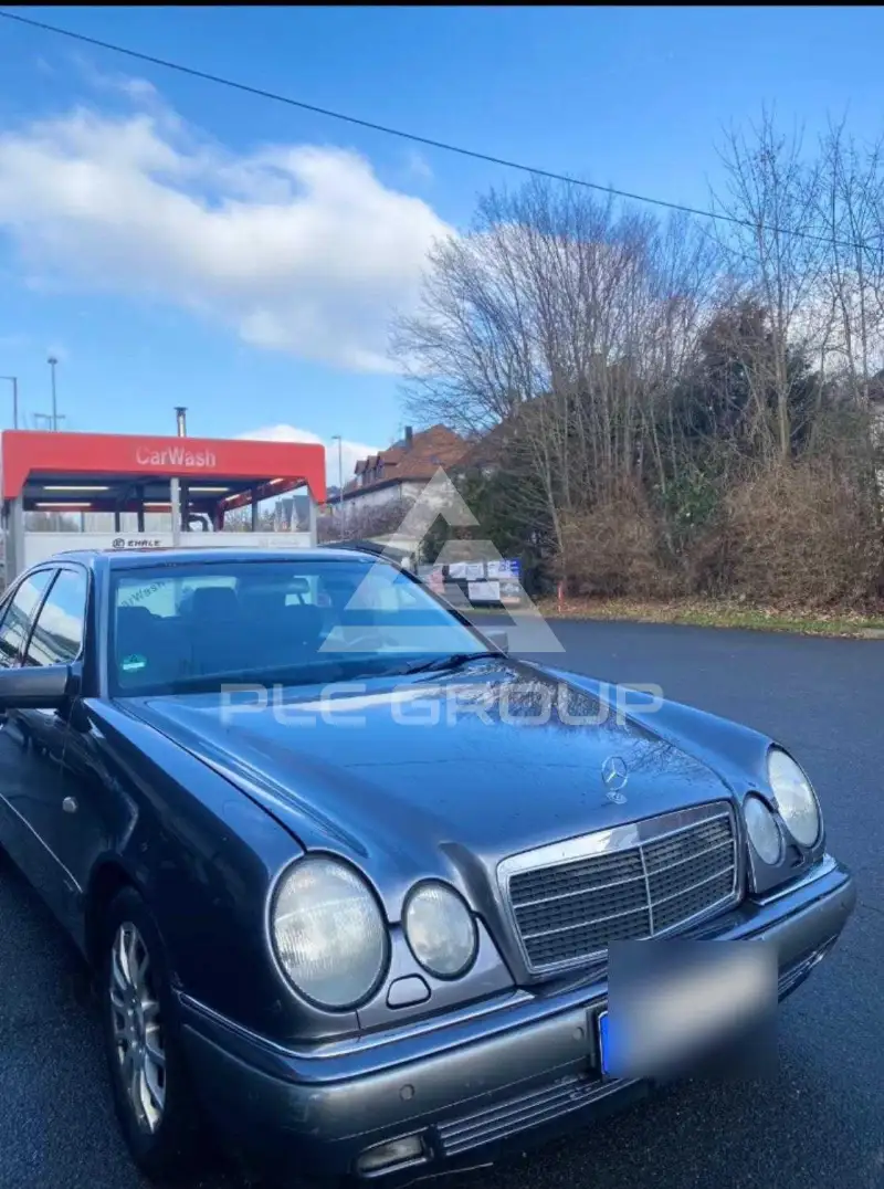 1999 Mercedes Benz E-Class