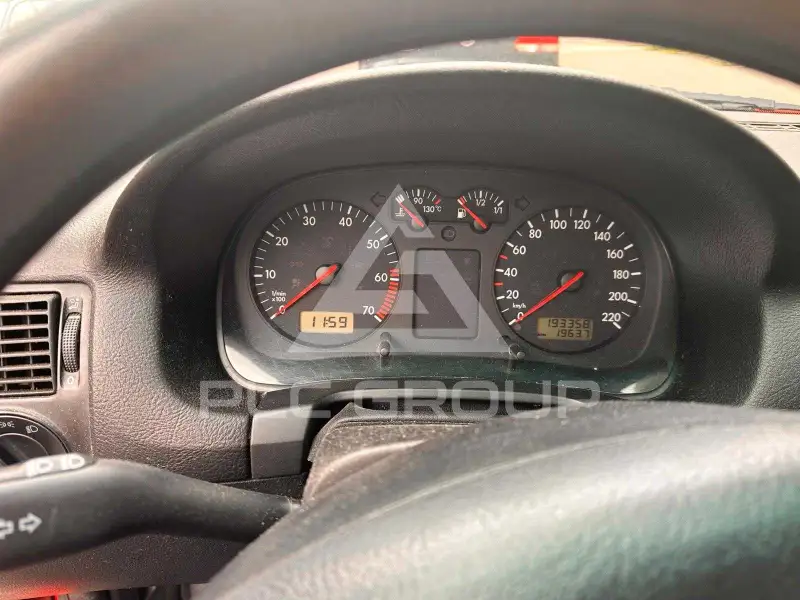 1999 Volkswagen GOLF